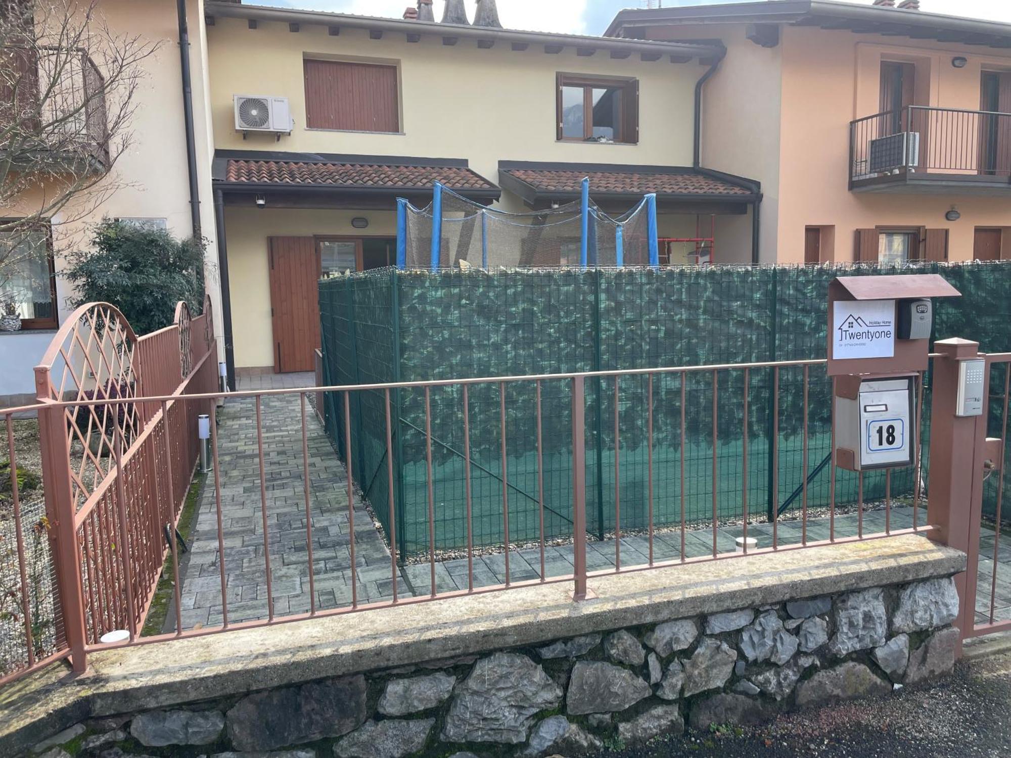 Twentyone Holiday Home Pisogne Exterior foto